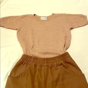 Cute wool short sleeve tan sweater, S